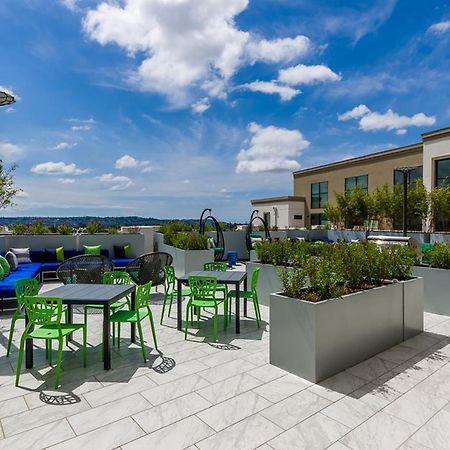 One Lux Stay At The Mansfield Miracle Mile Лос-Анджелес Экстерьер фото
